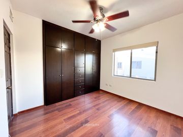 VENTA Casa Valle del Lago