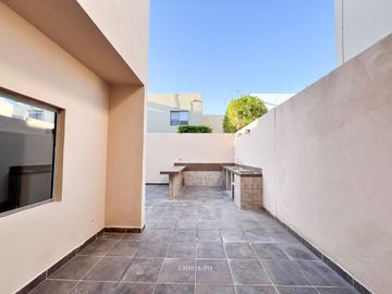 VENTA Casa Valle del Lago
