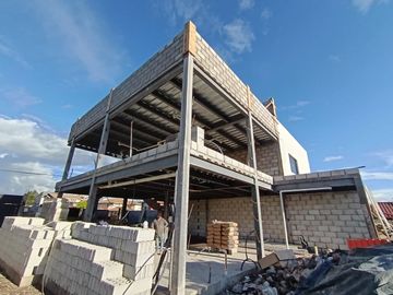 Venta de casa en Conjunto - San Rafael