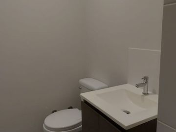 ALQUILER DE DEPARTAMENTO CON COCHERA EN ESTRENO - RESIDENCIAL ALTO ALBORADA