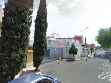 Casa En Remate Cercana a Escuelas En Cafetales