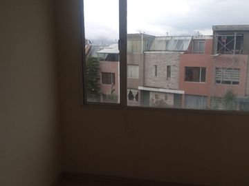 HERMOSA PROPIEDAD DE VENTA EN COJUNTO RESIDENCIAL SUR DE QUITO