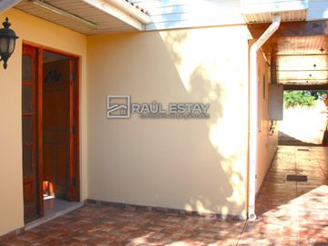 VENDEMOS Amplia Casa en la mejor Villa
