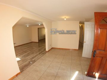 VENDEMOS Amplia Casa en la mejor Villa