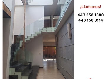 RESIDENCIA EN VENTA. BOSQUE MONARCA. CLUB DE GOLF