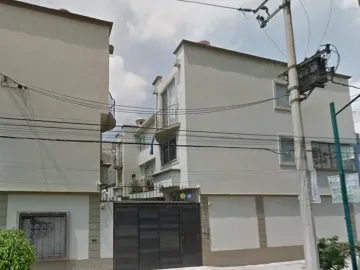 Bonito departamento, super ubicado.