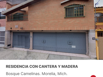 RESIDENCIA EN BOSQUE CAMELINAS