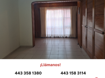 RESIDENCIA EN BOSQUE CAMELINAS
