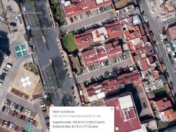 Casa Remate Cercano A Alameda del Sur En Calzada De Las Bombas