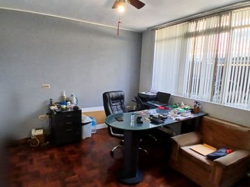 🏡 ¡TU HOGAR IDEAL EN SURCO! ESPACIOSA Y ACOGEDORA CASA EN RESIDENCIAL HIGUERETA