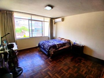 🏡 ¡TU HOGAR IDEAL EN SURCO! ESPACIOSA Y ACOGEDORA CASA EN RESIDENCIAL HIGUERETA