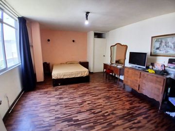 🏡 ¡TU HOGAR IDEAL EN SURCO! ESPACIOSA Y ACOGEDORA CASA EN RESIDENCIAL HIGUERETA