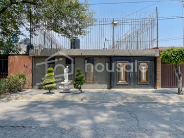 Casa en Venta, Jardines de Santa Clara. Ecatepec, Estado de México.