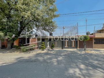 Casa en Venta, Jardines de Santa Clara. Ecatepec, Estado de México.