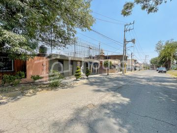 Casa en Venta, Jardines de Santa Clara. Ecatepec, Estado de México.
