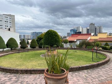 Departamento en Venta en Hacienda de las Palmas Interlomas