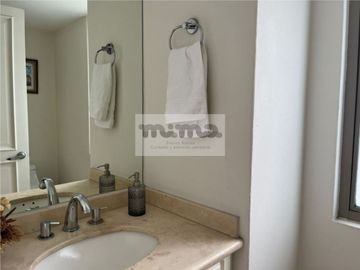 Departamento en Venta en Hacienda de las Palmas Interlomas