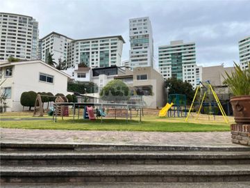Departamento en Venta en Hacienda de las Palmas Interlomas