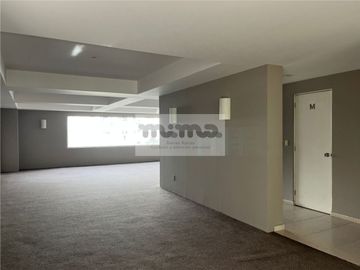 Departamento en Venta en Hacienda de las Palmas Interlomas