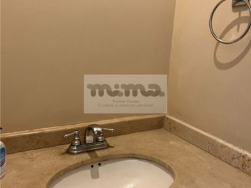 Departamento en Venta en Hacienda de las Palmas Interlomas