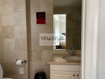 Departamento en Venta en Hacienda de las Palmas Interlomas