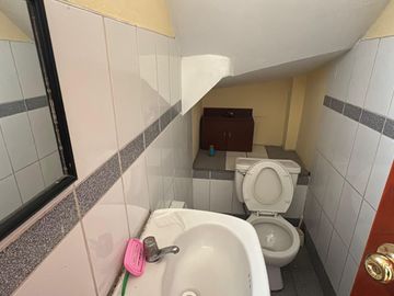 HERMOSA CASA EN VENTA EN LOS OLIVOS