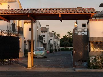 Estrena Preciosa Casa en Metepec! Valle del Alba: Conjunto Residencial de Excelente Diseño en Ubicación Privilegiada