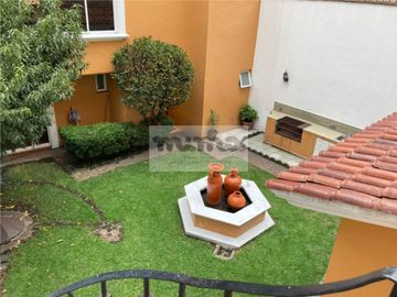 Casa en Venta en San José Insurgentes (Casa con Uso de Suelo)