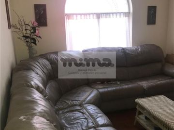 Casa en Venta en San José Insurgentes (Casa con Uso de Suelo)