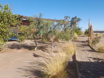 Venta de parcela con casa en Altos de Miraflores – Pica, Región de Tarapacá