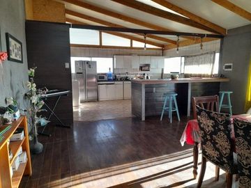 Venta de parcela con casa en Altos de Miraflores – Pica, Región de Tarapacá