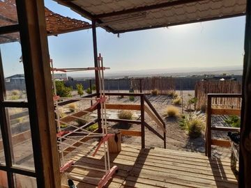 Venta de parcela con casa en Altos de Miraflores – Pica, Región de Tarapacá