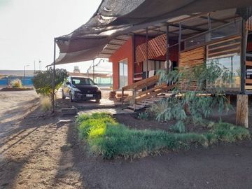 Venta de parcela con casa en Altos de Miraflores – Pica, Región de Tarapacá
