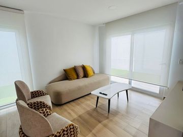 En venta Casa nueva amoblada en urbanización de Ruta Del Spondyllus en Manta.
