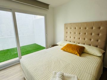 En venta Casa nueva amoblada en urbanización de Ruta Del Spondyllus en Manta.