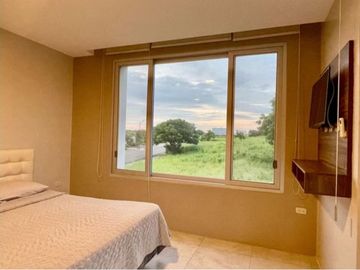 Venta de Casa amoblada de 4 habitaciones en Montecristi Golf Resort & Villas.