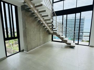En Venta Departamento Loft con vista al mar y a la ciudad, en Barbasquillo.