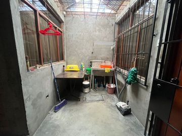 CASA EN VENTA - SAN ANTONIO DE CARAPONGO