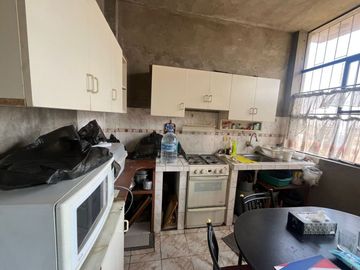 CASA EN VENTA - SAN ANTONIO DE CARAPONGO