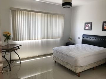 VENTA CASA MILENIO III EN COTO, AMUEBLADA O SIN AMUEBLAR, OPORTUNIDAD!