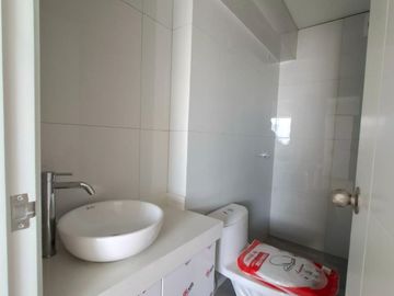 Vendo Duplex 801 y 802 de 3 Dorm + 1 Cochera de Estreno, Av San Borja Sur