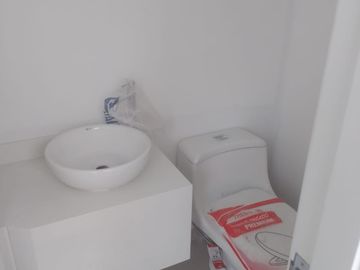 Vendo Duplex 801 y 802 de 3 Dorm + 1 Cochera de Estreno, Av San Borja Sur