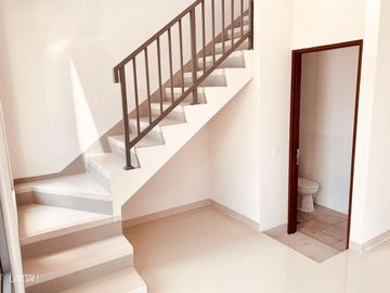 Rumah Cantik Baru Siap Huni di Kebon Kopi Kota Cimahi