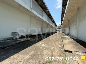 Warehouse for rent 432 - 2,000 sq.m. close to BTS Samrong and MRT Sri Thepa Samutprakan