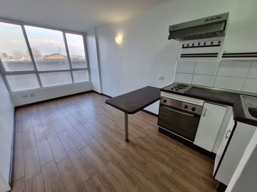 Oportunidad de Inversión, Vende Depto. 1 dormitorio con Estacionamiento y Bodega.
