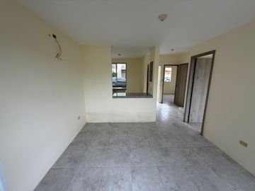 CASA 64M2, VIA A DAULE