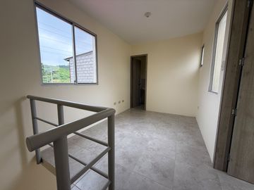 CASA 64M2, VIA A DAULE