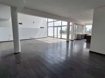 ALQUILO CASA JR. LOS ALPES - URB. ASOC. DE VIVIENDA LOS HUERTOS DE LA MOLINA  LA MOLINA