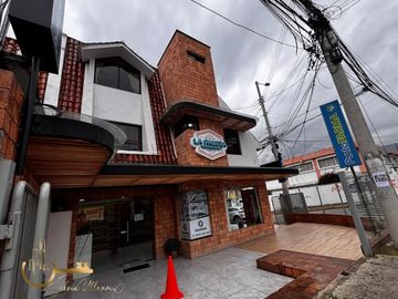 Casas Renteras con Locales en Cuenca Ecuador, Sector Av Pichincha, cerca del centro de cuenca