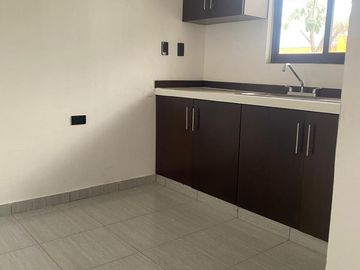 CASA EN VENTA DE OPORTUNIDAD